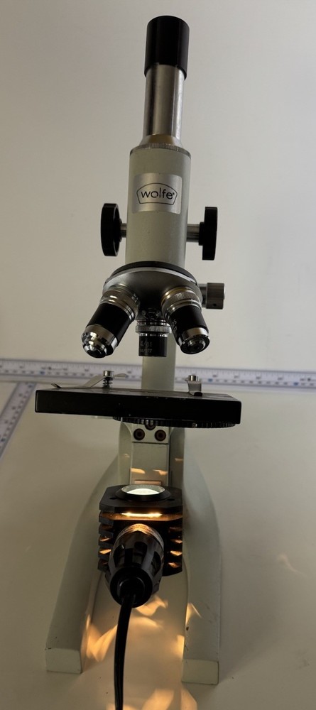 Wolfe Educational Microscope Monocular WF 10x-18MM w/ 3 Objectives - WORKS READ