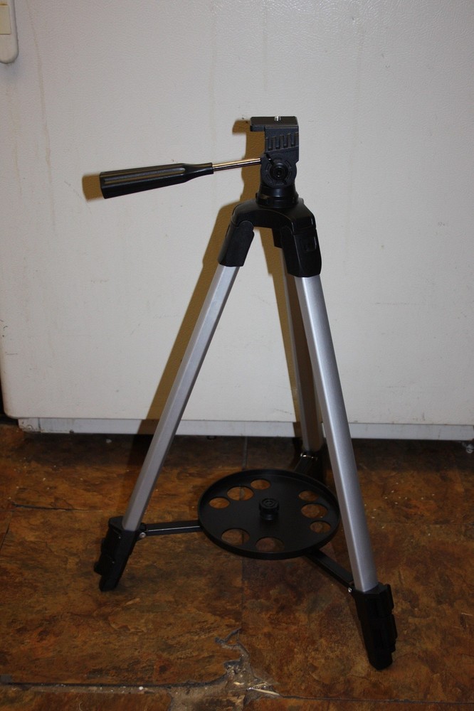 Spectrum Compact Lightweight Photo Tripod w/ Bino Adapter - Backpack Version