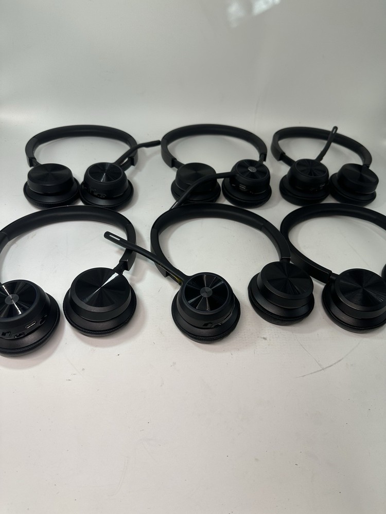 Platronics Voyager 4320 Headsets