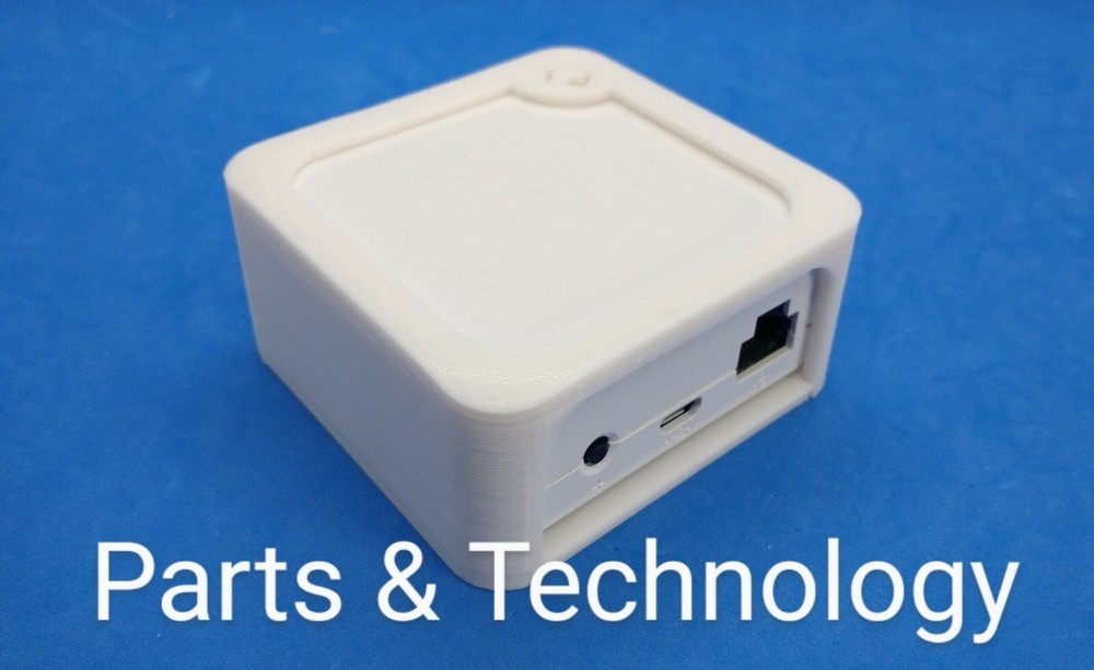 Caseta Lutron Smart Bridge Wall Mount Assembly.
