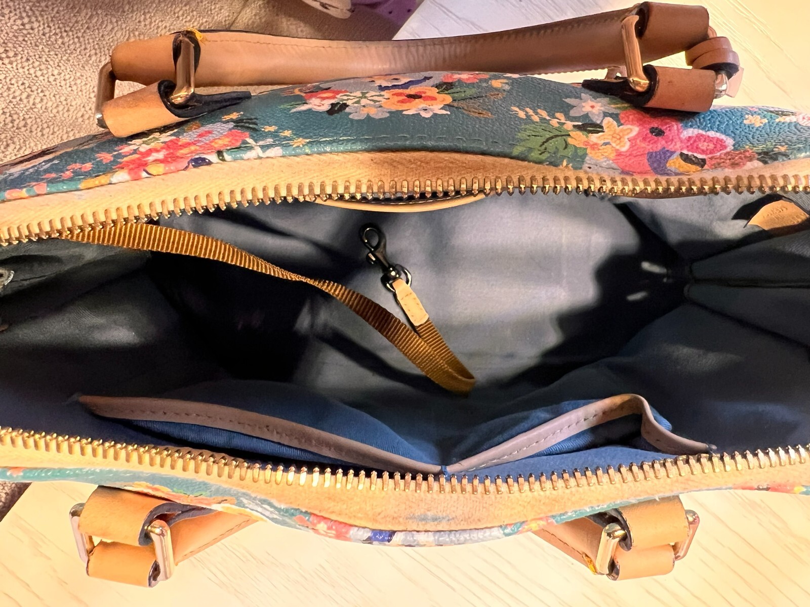 Disney Dooney & Bourke 2014 Flower & Garden Figment Satchel Purse Bag Green EUC