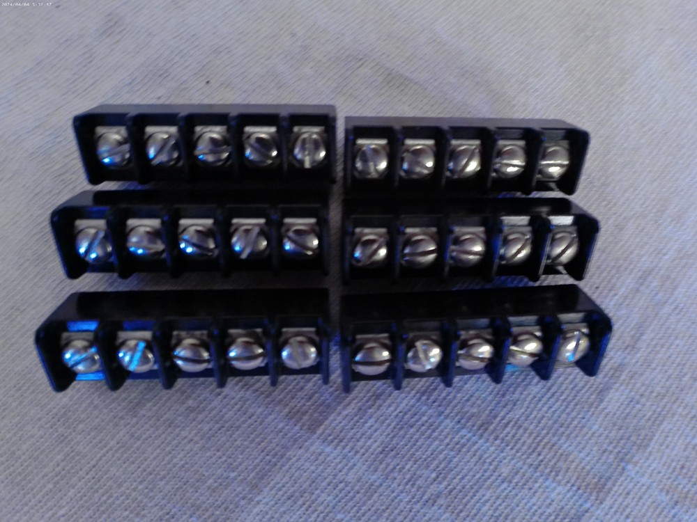 LOT OF 6 TERMINAL BLOCKS (KULKA) NOS