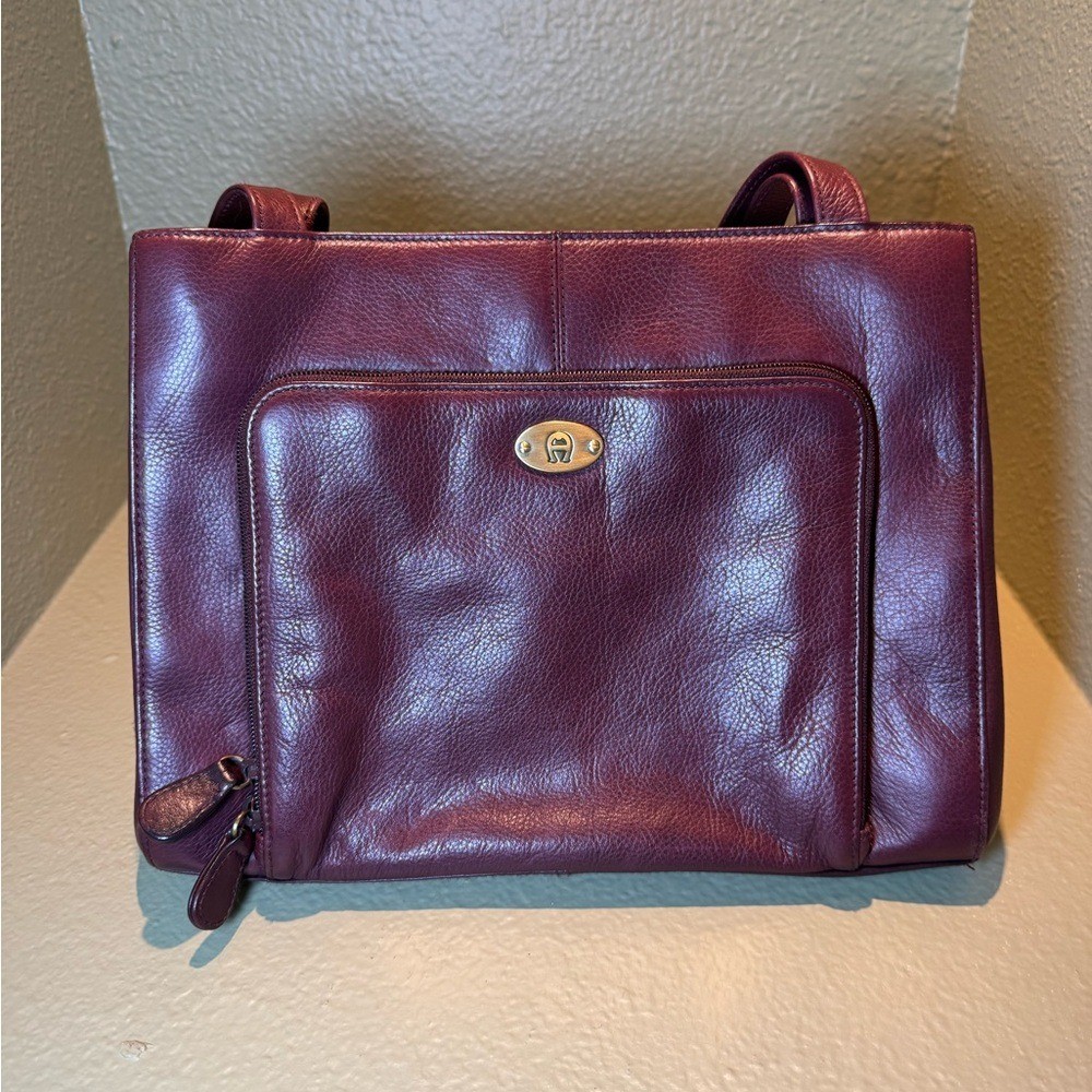 VTG Etienne Aigner Leather Shoulder Bag