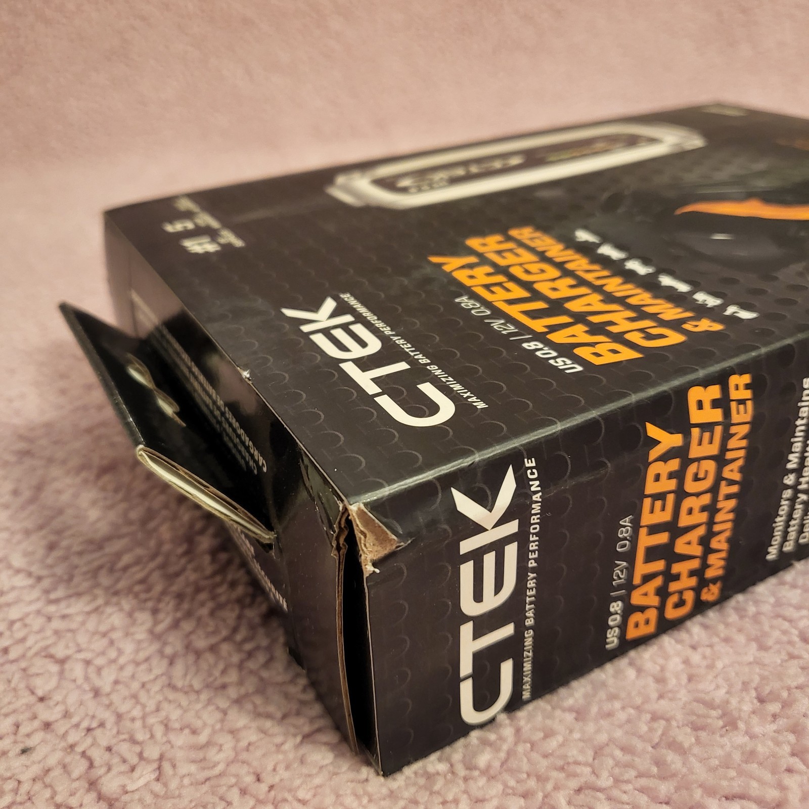 CTEK US 0.8 12 VOLT Battery Charger And Maintainer 0.8A