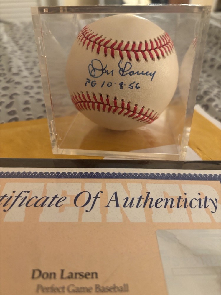 DON LARSEN AUTHENTIC SIGNED BASEBALL
