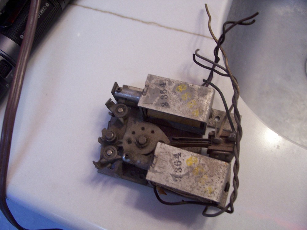 Seeburg jukebox control center solenoids