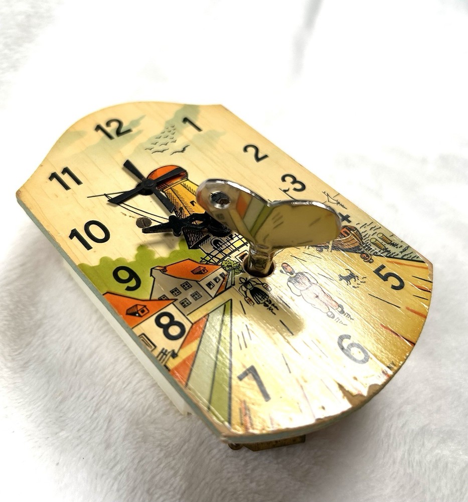 Vintage Dutch Windmill Clock- Includes Key, Missing Pendulum, Windmill Spins￼