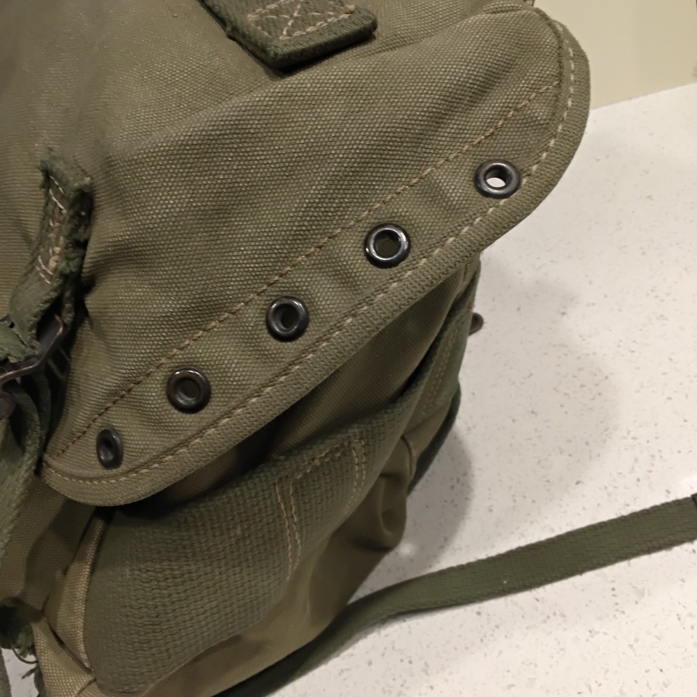 US Military Rubberized Mussette Bag with strap