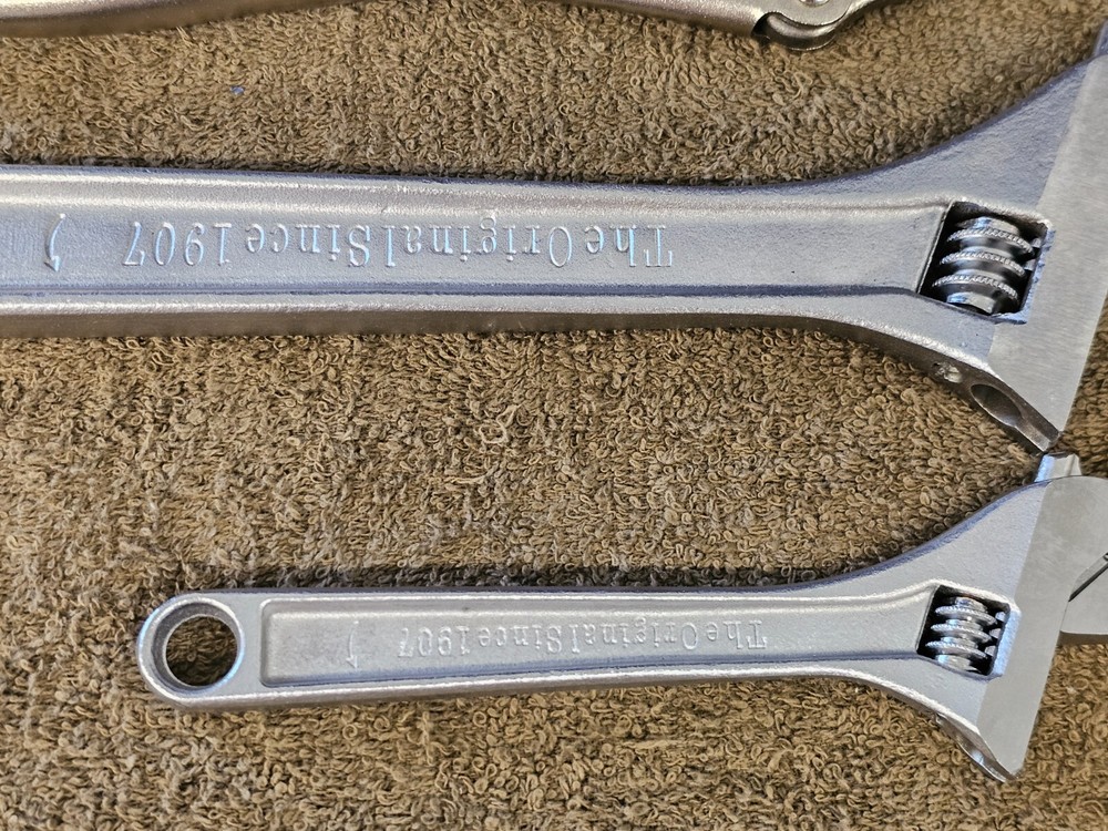 3 Crescent Adjustable Wrench Adjustable Locking Pliers 10" 6" C10S