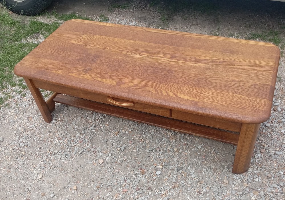 Oak Coffee Table with Drawer (CT-420)