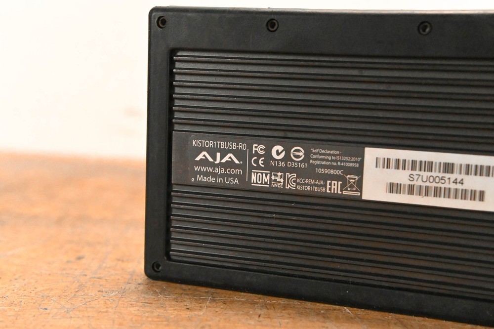 AJA KISTOR1TBUSB-R0 1TB KiStor Solid State Drive for Ki Pro CG01RF5