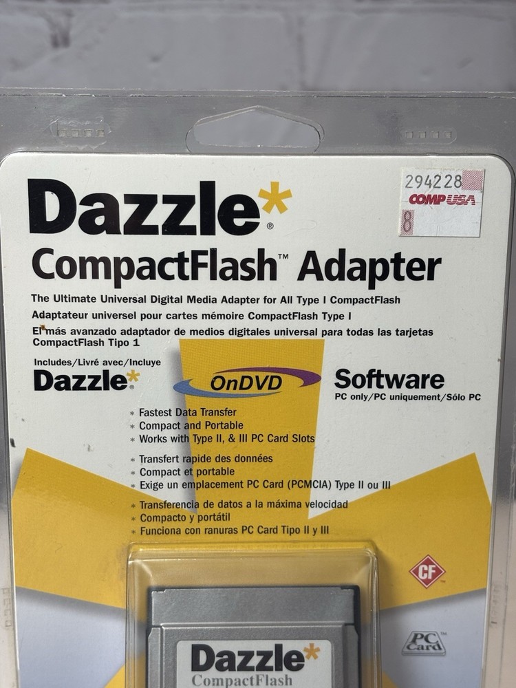 Dazzle CompactFlash Reader/Writer Digital Media Reader Software DM-8000 NEW