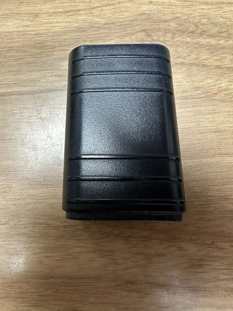Black Rechargeable Battery For Microsoft Xbox 360 Controllers Very Good 2E