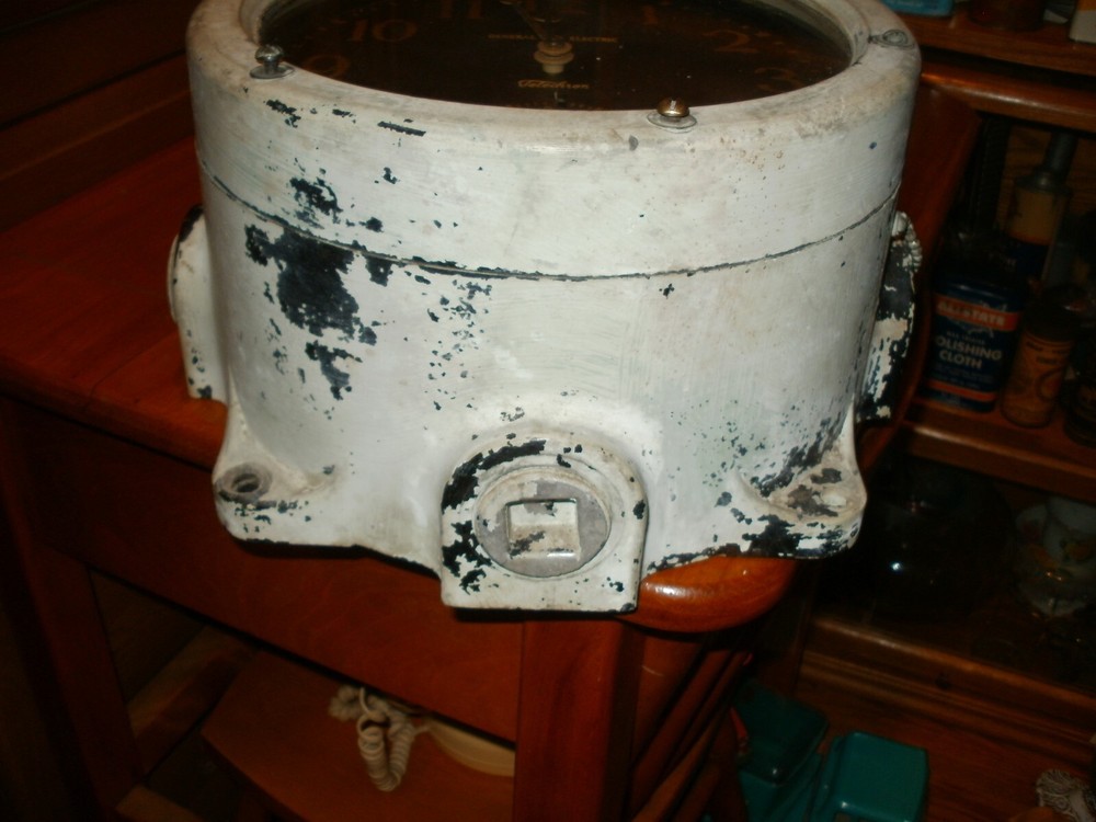 vintage ship clock g. e. complete clock