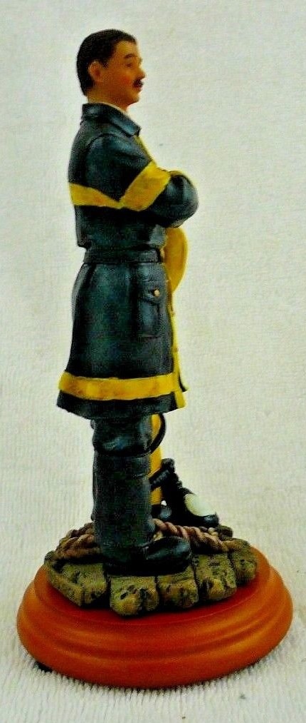 Fireman Collectible Statue Figurine New NIB Firefighter Free Shipping