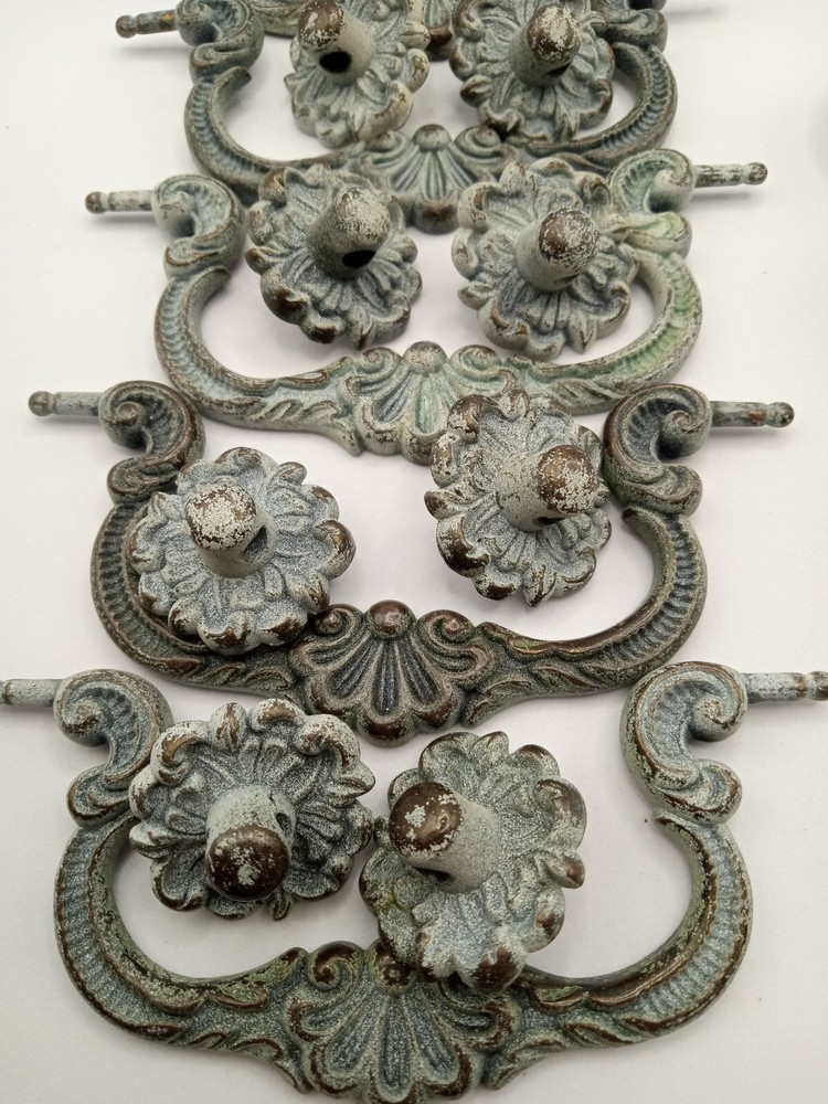 7 Vintage Heavy Metal Ornate Drawer Pulls & 2 Knobs
