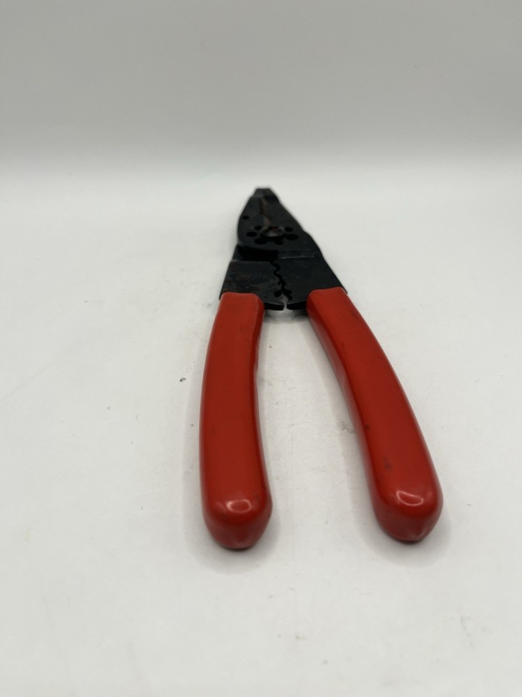 Compact Wire Stripper/Cutter with Comfort Grip