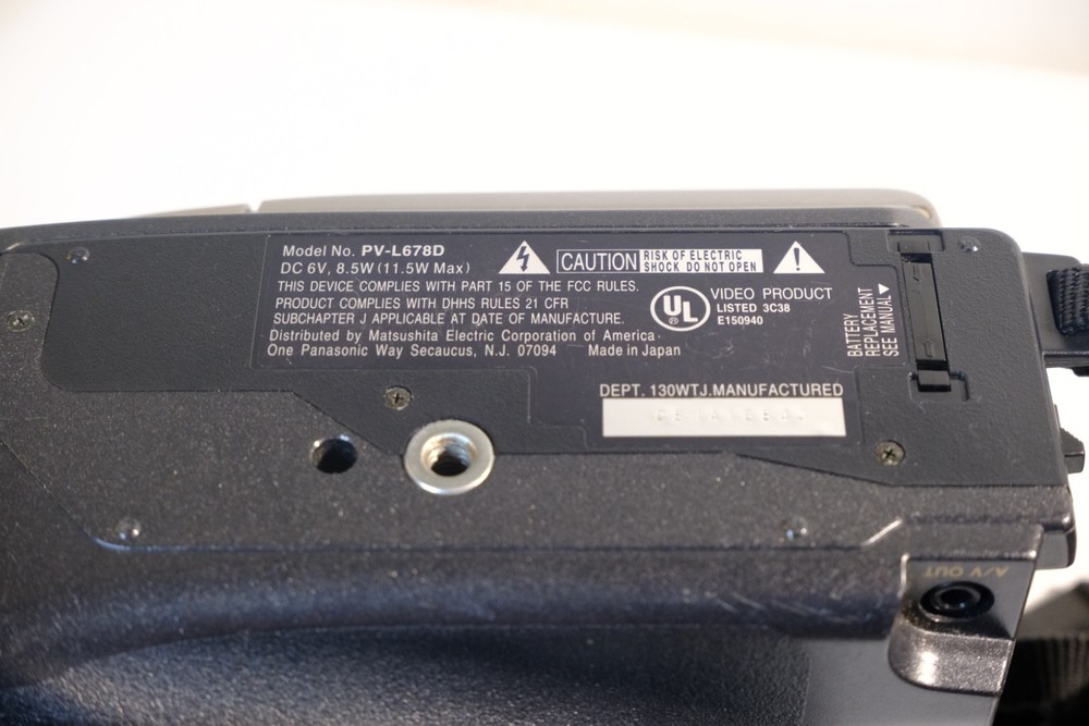 Panasonic Palmcorder VHS-C PV-L678 Video Camera Player UNTESTED