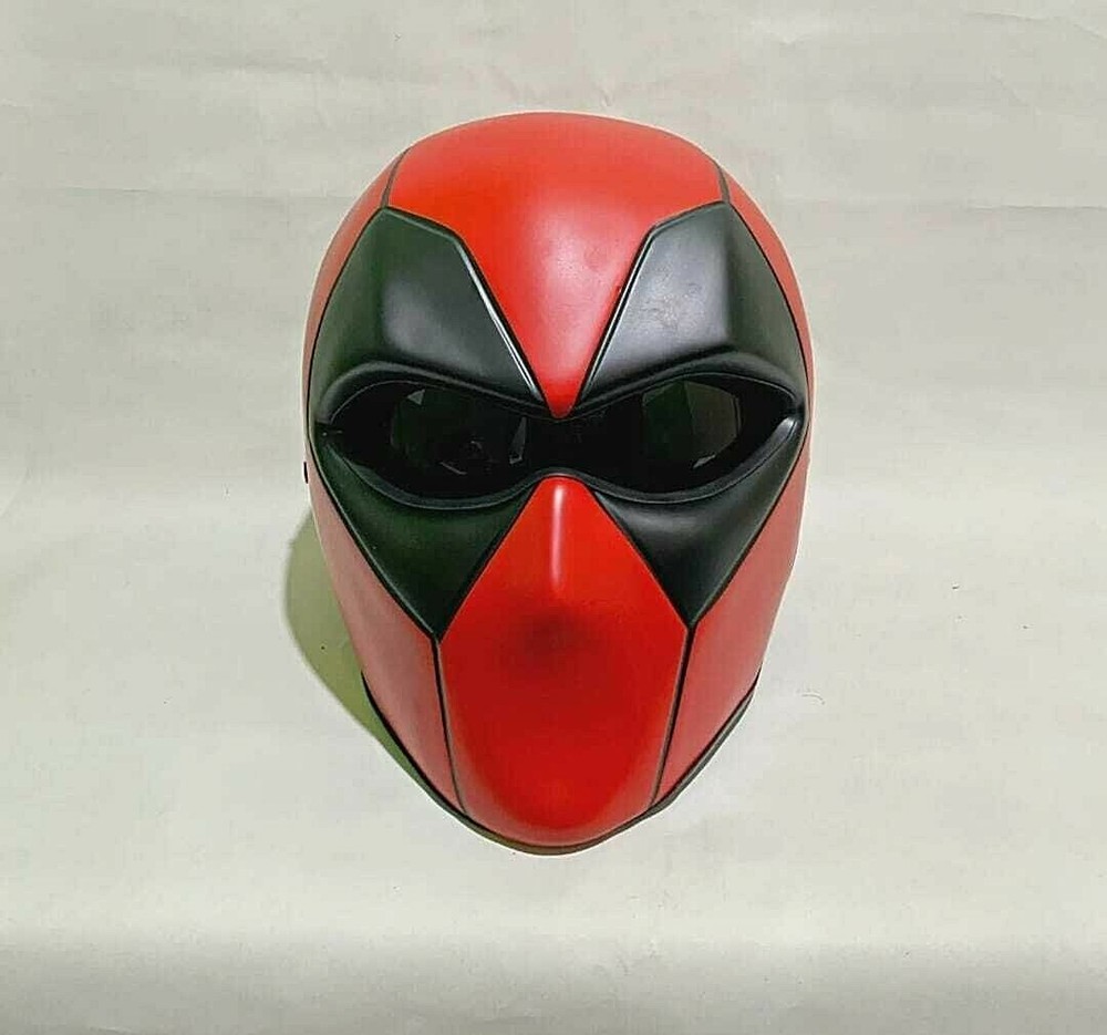 FREE SHIPPING DEADPOOL MOTORCYCLE HELMET STYLE (DOT & ECE CERTIFIED)