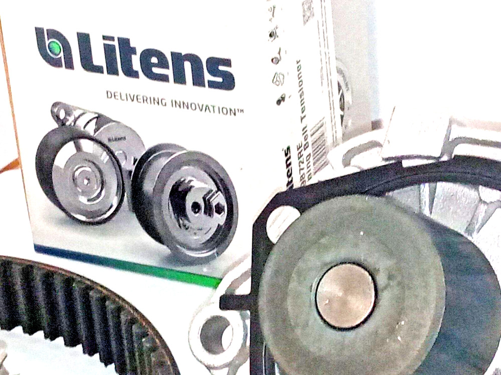 Service Belt Water Pump Distribution Kit for Lancia Musa Delta III 16 D MJT