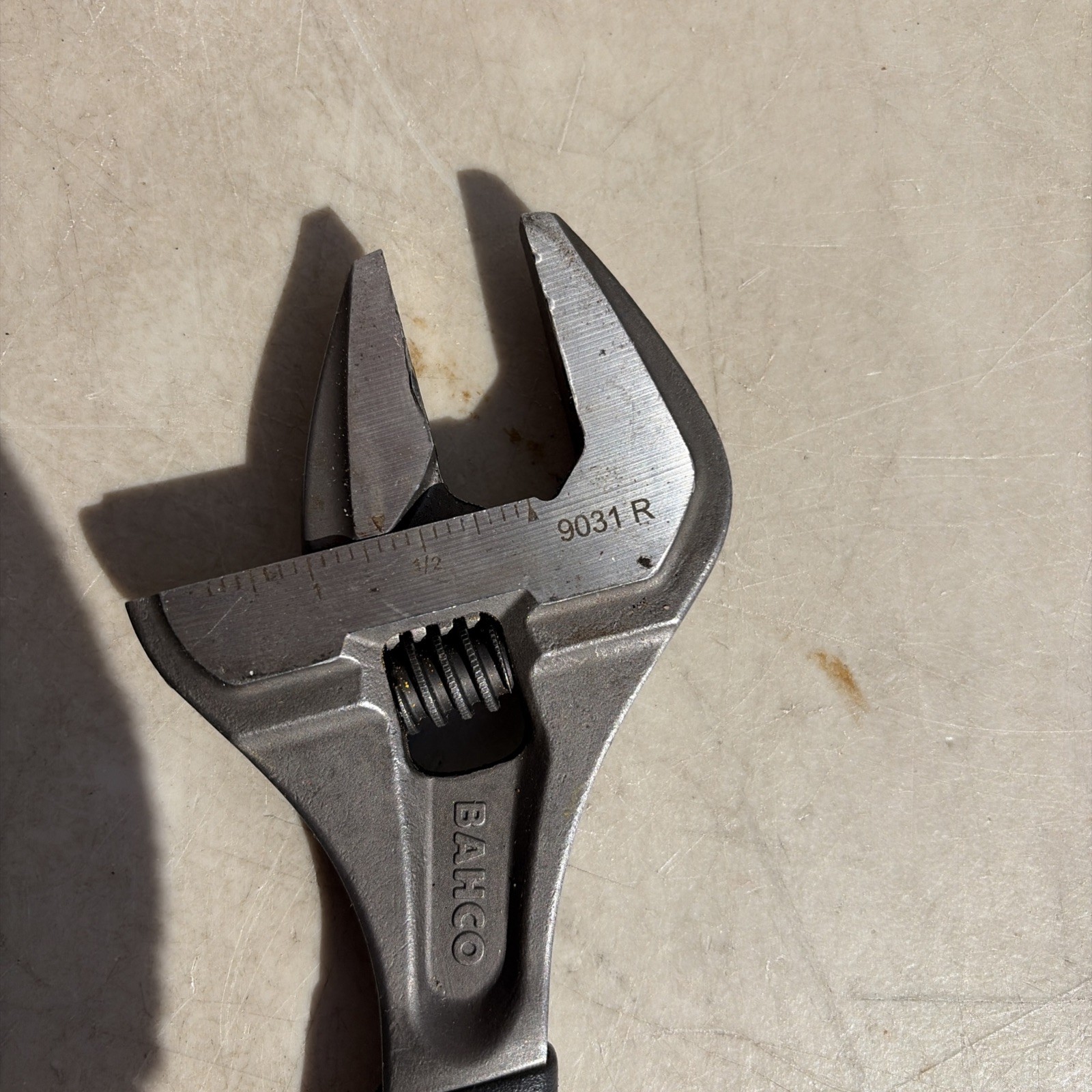 Nacho 9031 R 8" Bigmouth Ergo Adjustable Wrench Slim Head w/Tapered Jaws