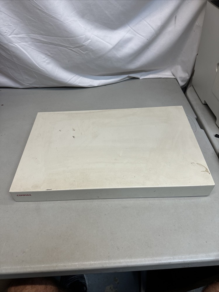 COMPAQ 242696-001 4-PORT KVM SWITCH SERIES 4115 UNTESTED
