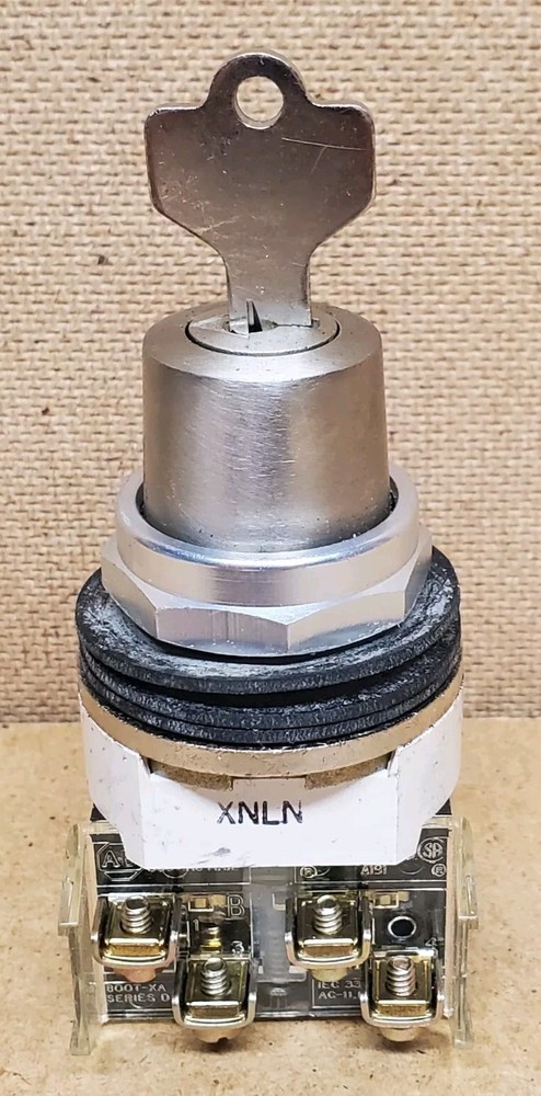 Allen Bradley 800T-J73 Operator For Selector