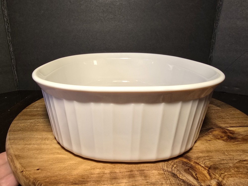 White Corning Ware Oval Baking Dish 1 Litre / 4 Cups Ceramic Bake Ware NEW