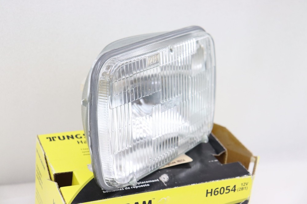 Tungsram Halogen Bulb H6054