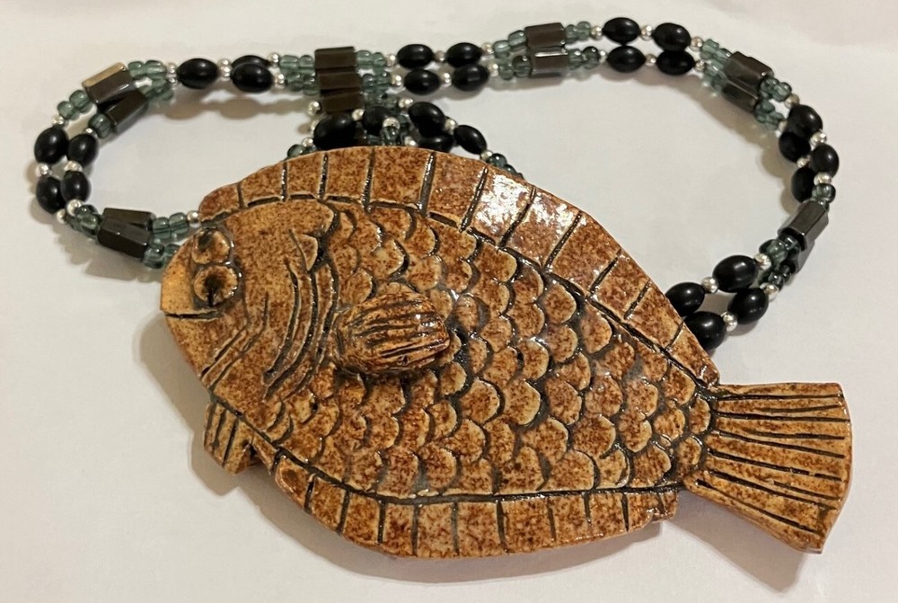 ORIGINAL HANDMADE POTTERY 'FLOUNDER' FISH NECKLACE- SIGNED