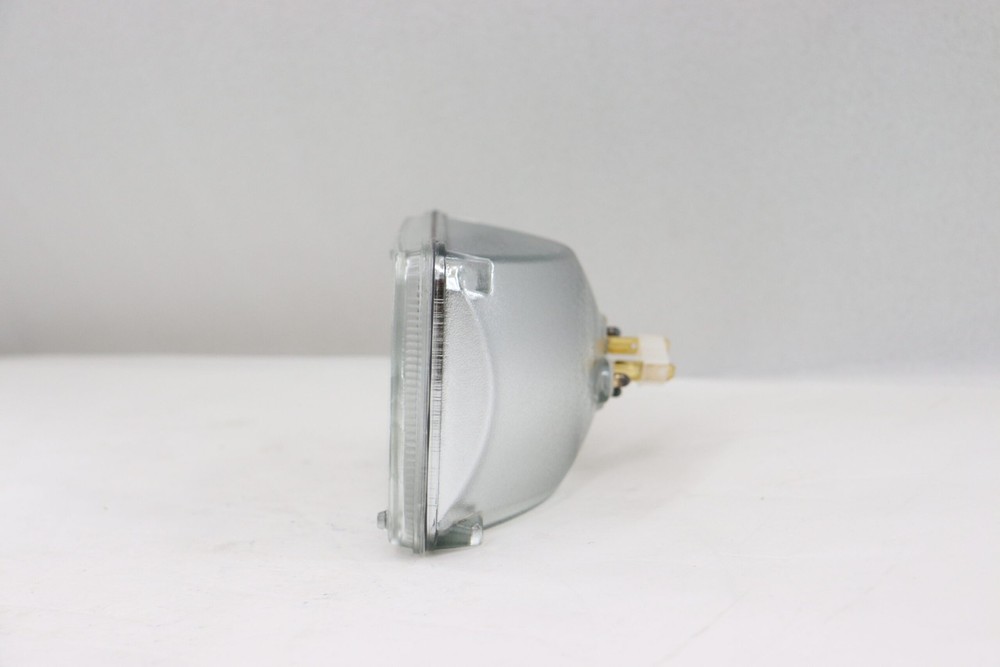 Peak Lighting Sealed Beam H4656