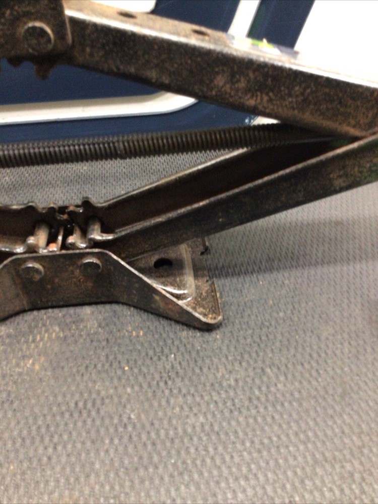 2002 Acura MDX - Jack And Tool Kit