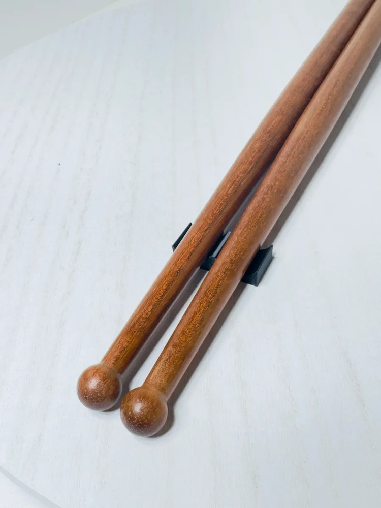 Chechen wood 2B extra long taper beaded tip