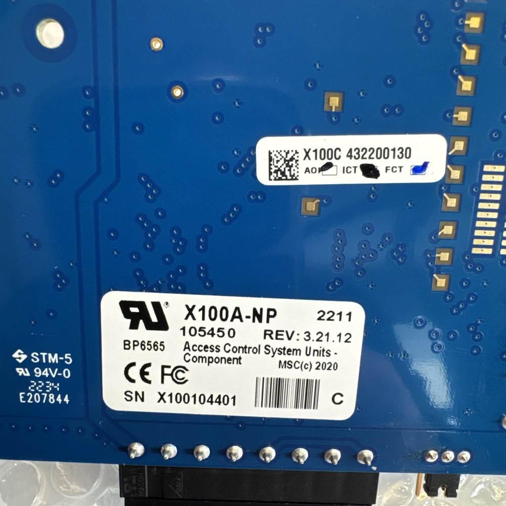 Alarm.com ADC-AC-X100 | HID Aero Door/Reader Interface Module X100A-NP