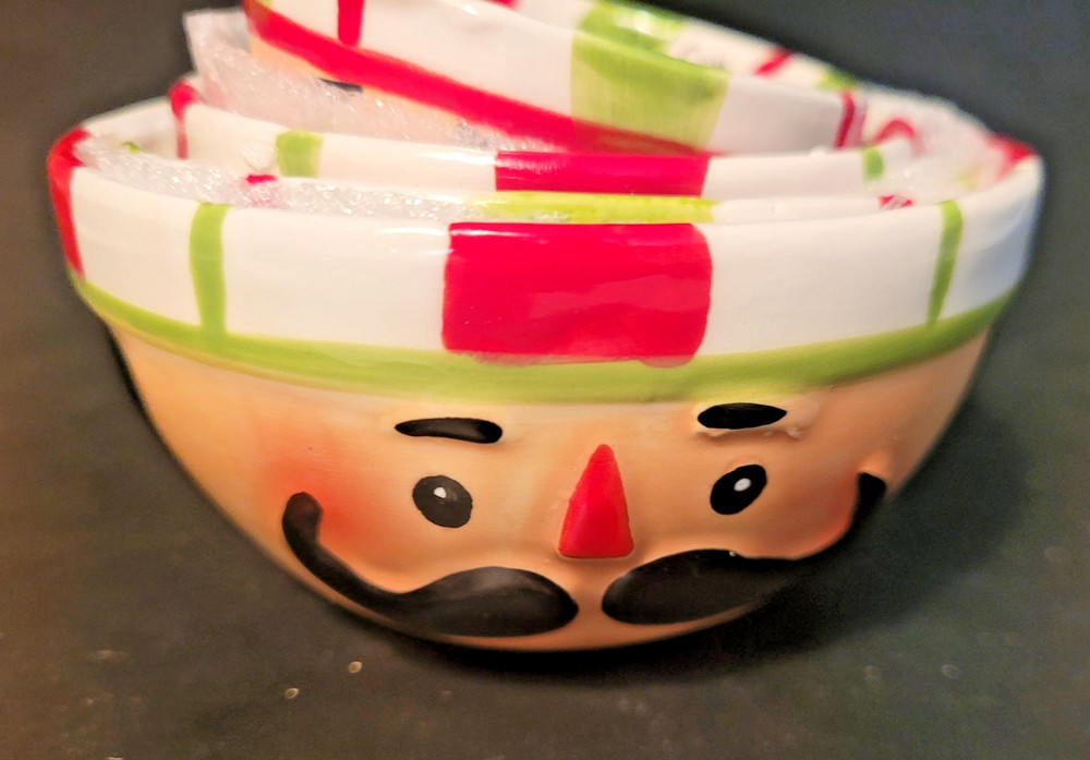 Pier 1 Nutcracker Nesting Measuring Cups and Spoons