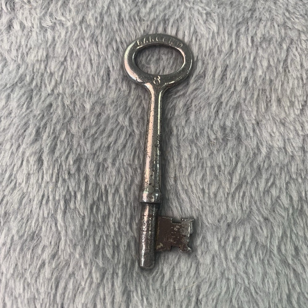 Antique SARGENT Skeleton Key #8 Mortise Lock Vtg Solid Barrel Single Bit S1