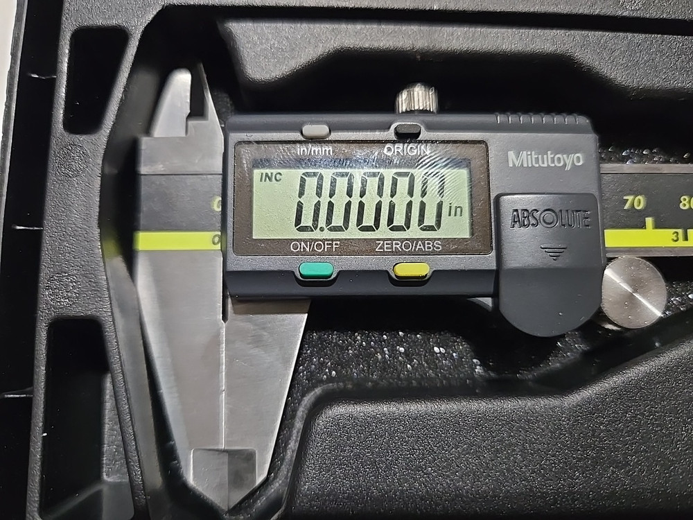 Mitsutoyo Digital Caliper CD-15AX 6IN NICE