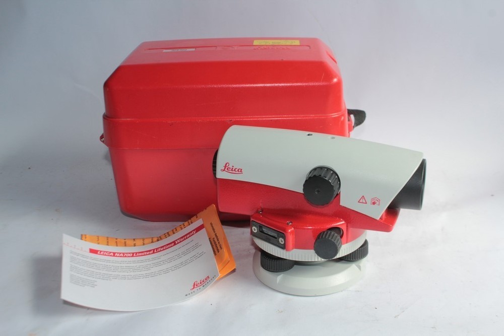 Leica NA724 automatic optical level (59017)