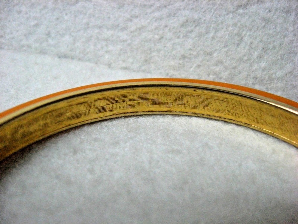Vintage BAKELITE gold BANGLE bracelet ** TESTED