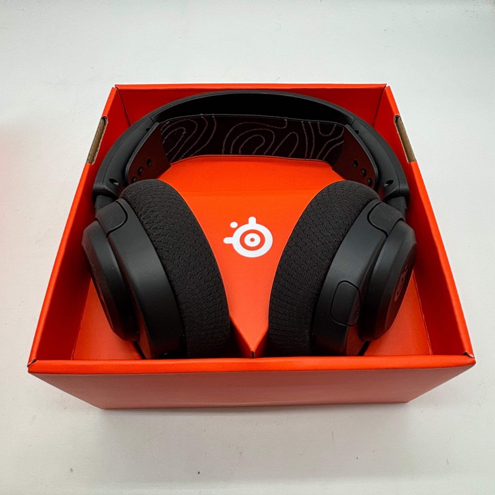 SteelSeries Arctis Nova 5 Black Wireless Gaming Headset Multi-Platform