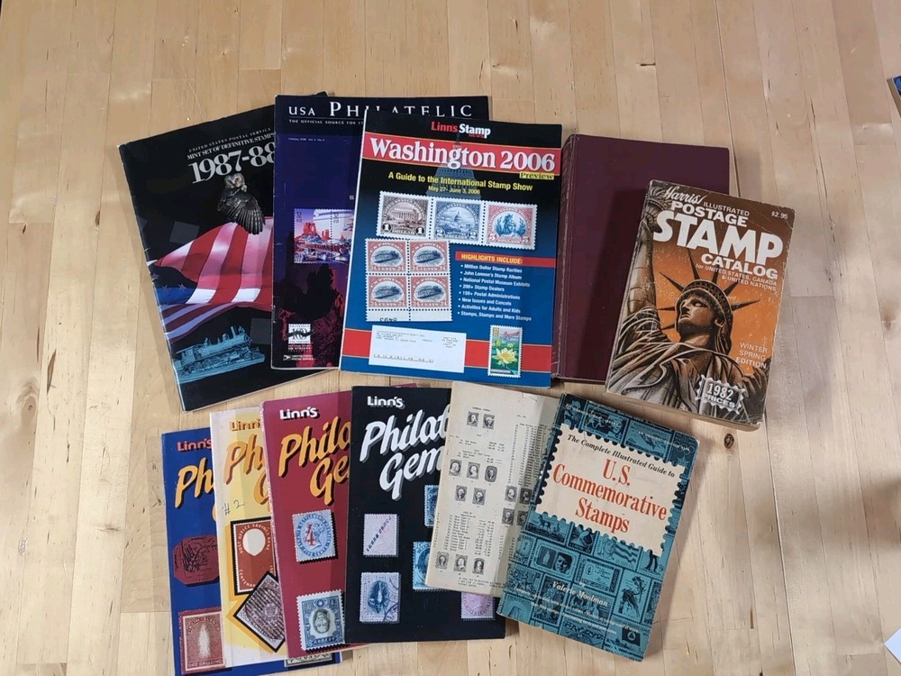 Vtg. Stamp Collector Books, Catalogs,  Linns, Harris, Scott, Commemorative, USPS