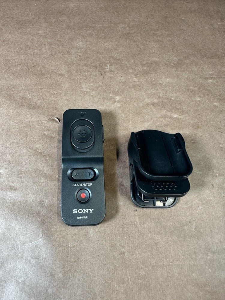 Sony RM-VPR1 Remote Control OEM w/USB For Digital Cameras Untested