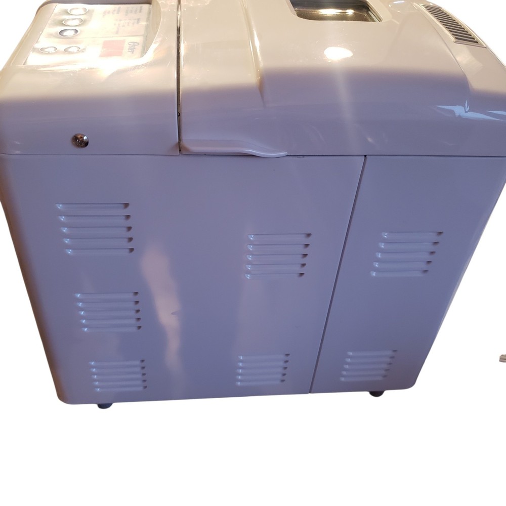 OSTER 5815 Deluxe White Automatic Bread Maker Baker Machine W/ 2 Paddles