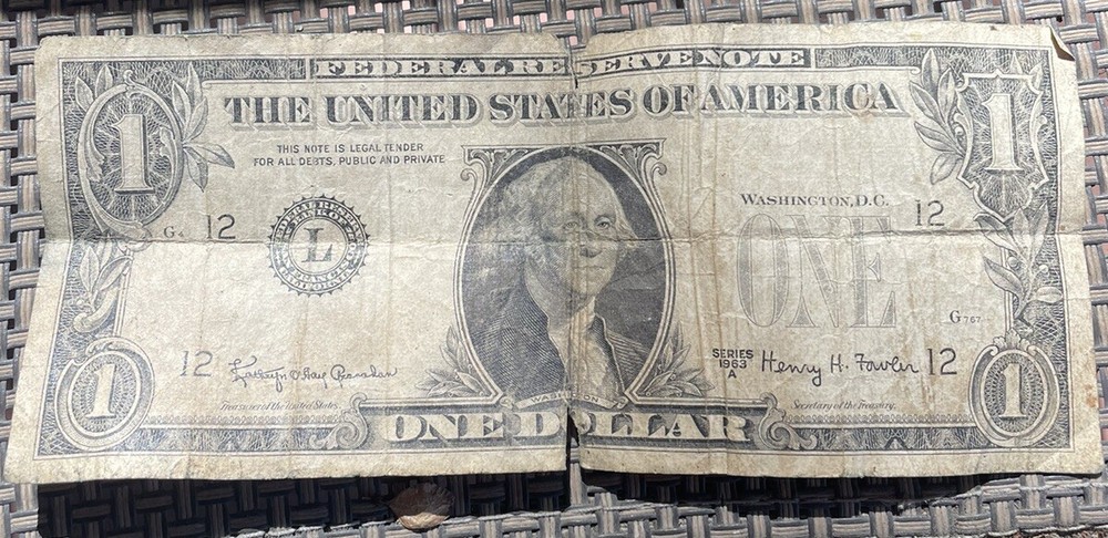 1963 A $1 Dollar Note, MAJOR ERROR, No serial #, No Green Seal, Back Off-Color