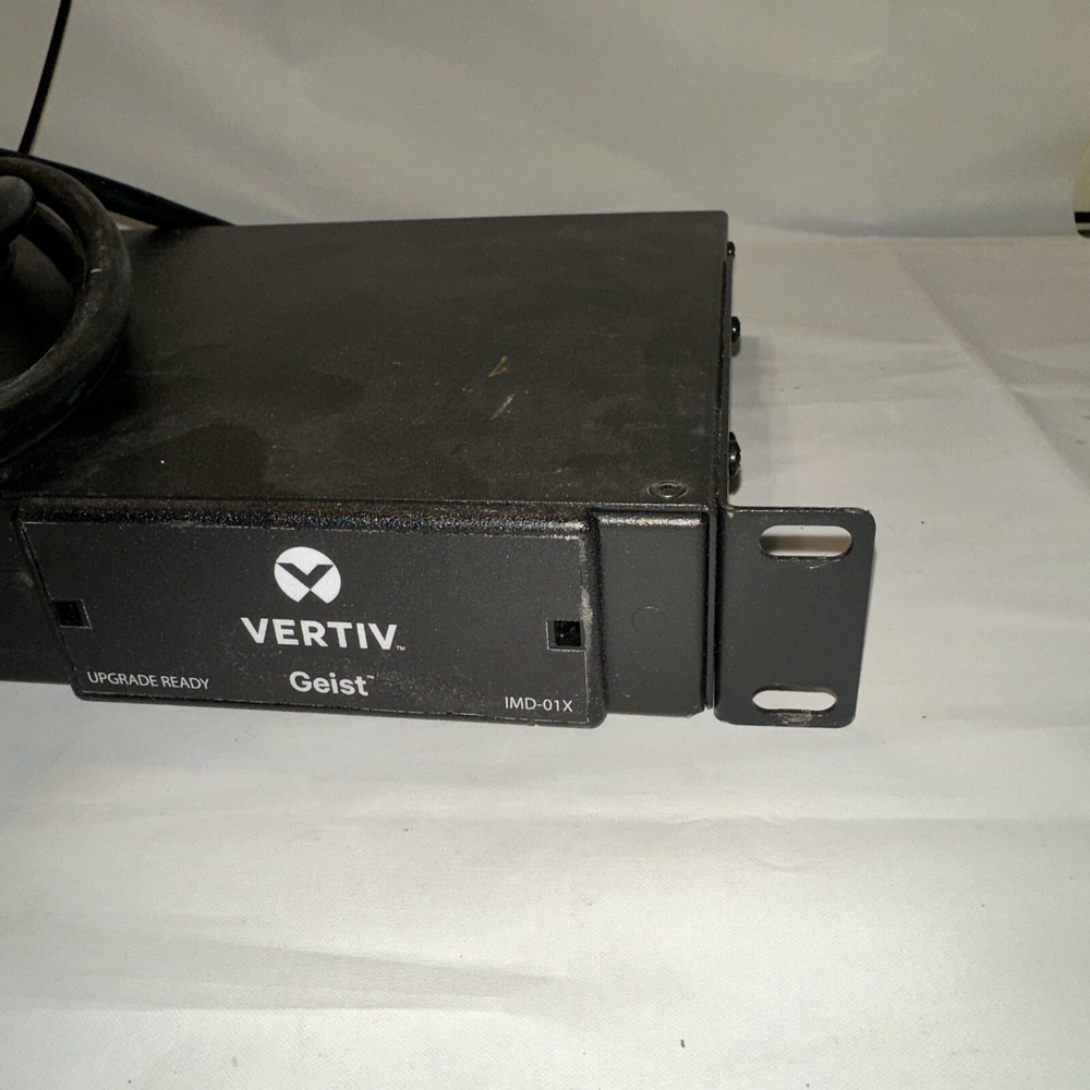 Vertiv Geist IMD-01X Upgrade Ready PDU Phase 3 Plug