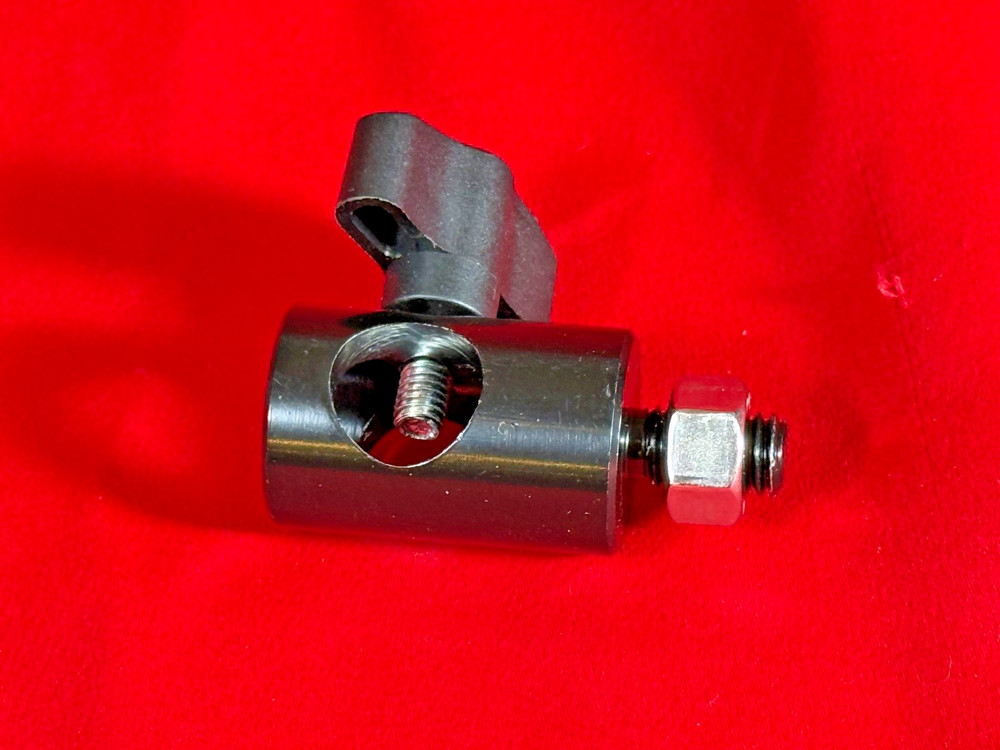 Two-way light stand adaptor 3/8" thread & nut