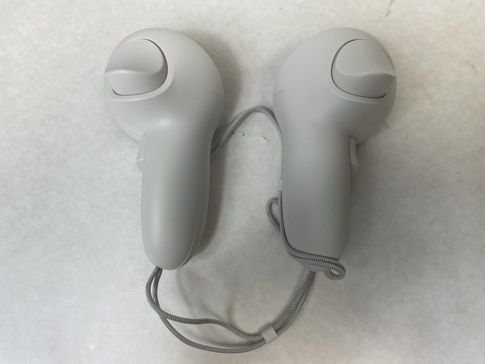 Meta Quest 3S VR Headset 256GB W/Hand Controllers