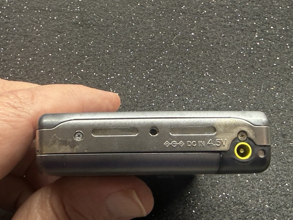 Sony MD Walkman Portable MZ-E3 Mini Disc Player. Works!