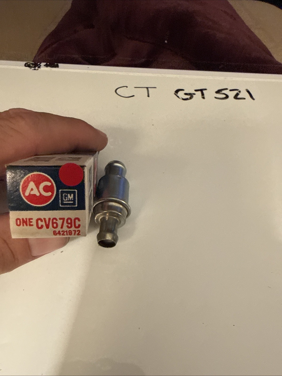 (1) Acdelco Ac CV679C PCV Valve Brand New Genuine , GM # 6421972, NOS