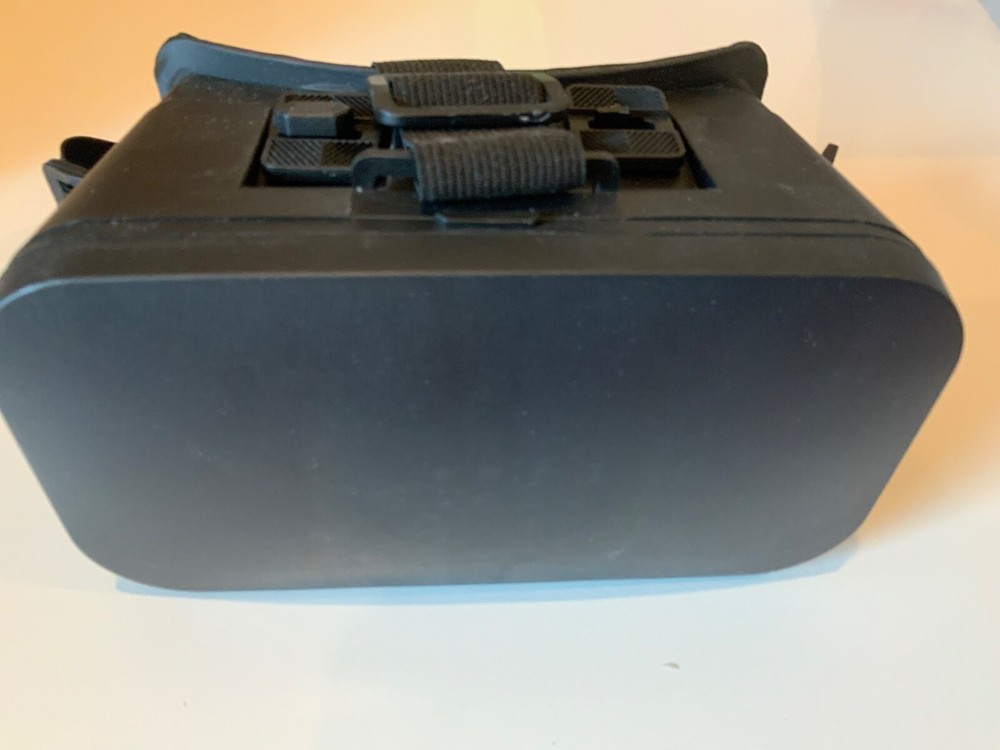 Smartphone VR Headset Viewer Model VR-0002, Compatible with iOS & Android Phones